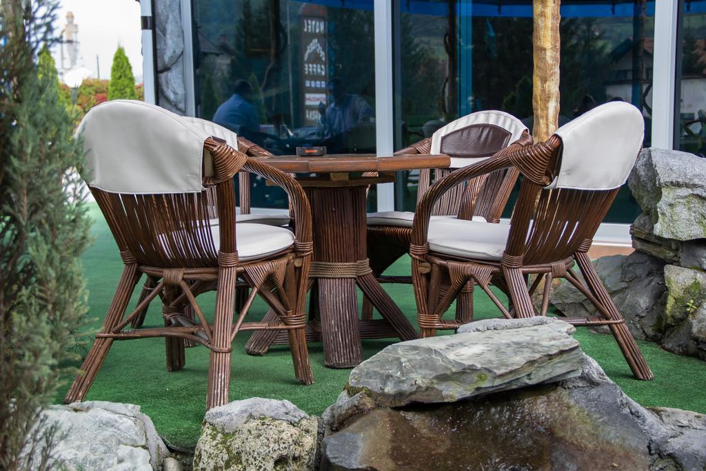Motel Dani Nova Bila Exteriör bild